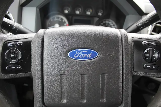 2014 Ford F-250 Super Duty XLT 4WD utility SRW - Photo 23