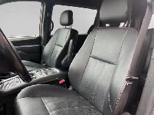 2014 Dodge Grand Caravan R/T | CLEAN CARFAX | BACK-UP CAM | LEAT - Photo 11