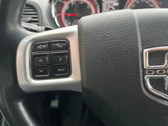 2014 Dodge Grand Caravan R/T | CLEAN CARFAX | BACK-UP CAM | LEAT - Photo 24