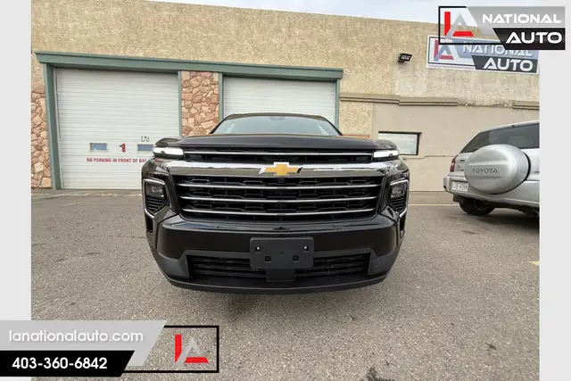 2025 Chevrolet Traverse LT ACTIVE STATUS!! ONE OWNER!! - Photo 3