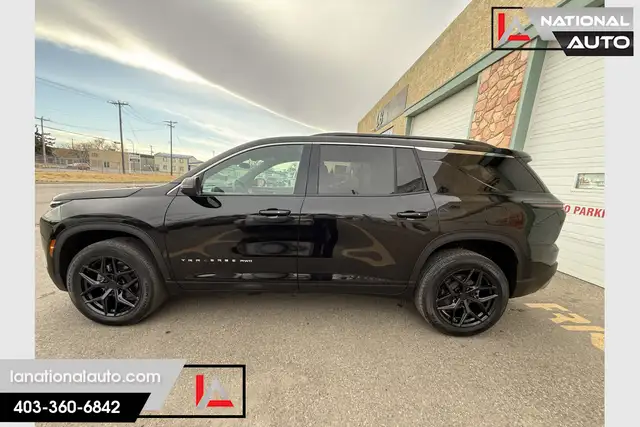 2025 Chevrolet Traverse LT ACTIVE STATUS!! ONE OWNER!! - Photo 4