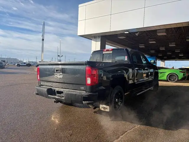 2018 Chevrolet Silverado 1500 2LZ LTZ Z71 6.2L - Photo 5