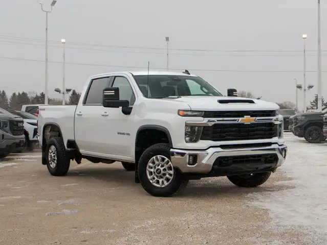 2025 Chevrolet Silverado 2500HD LT 6.6L Duramax - Photo 2