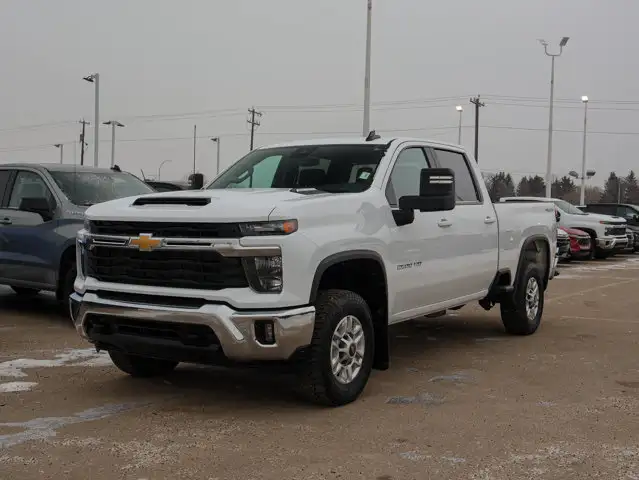 2025 Chevrolet Silverado 2500HD LT 6.6L Duramax - Photo 4