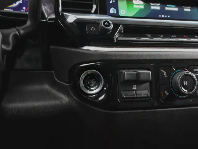 2025 Chevrolet Silverado 2500HD LT 6.6L Duramax - Photo 26