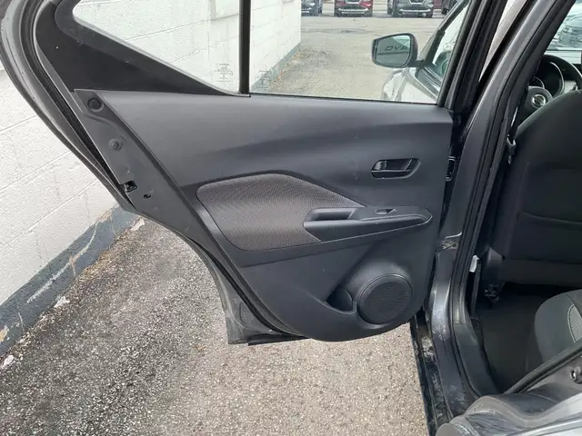 2019 Nissan Kicks - Photo 18