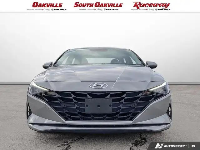 2023 Hyundai Elantra SEL | CARPLAY | HEATED SEATS | NO ACCIDENTS - Photo 2