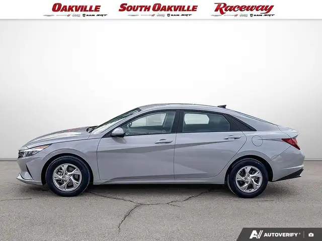 2023 Hyundai Elantra SEL | CARPLAY | HEATED SEATS | NO ACCIDENTS - Photo 3