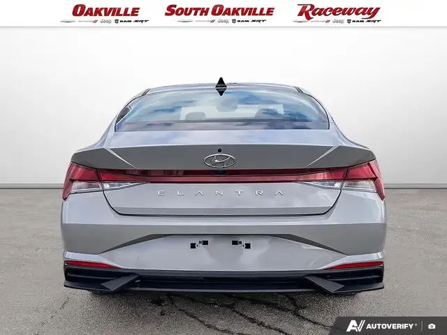 2023 Hyundai Elantra SEL | CARPLAY | HEATED SEATS | NO ACCIDENTS - Photo 5