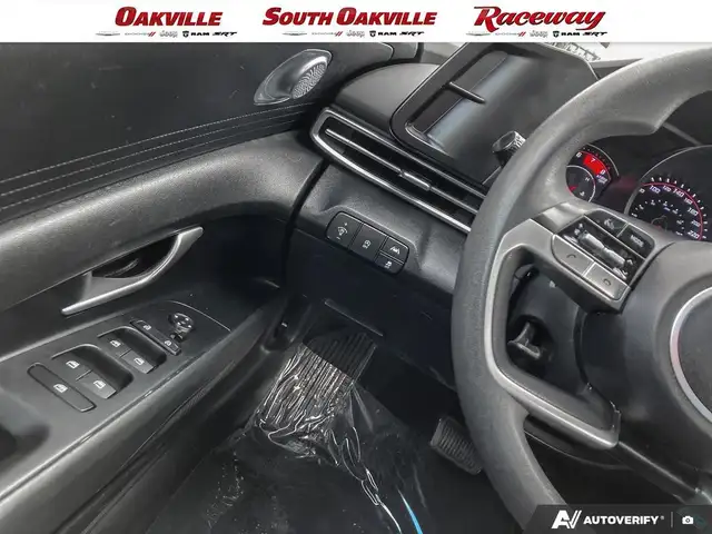 2023 Hyundai Elantra SEL | CARPLAY | HEATED SEATS | NO ACCIDENTS - Photo 17