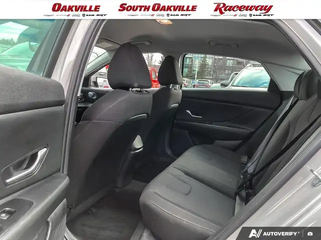 2023 Hyundai Elantra SEL | CARPLAY | HEATED SEATS | NO ACCIDENTS - Photo 23