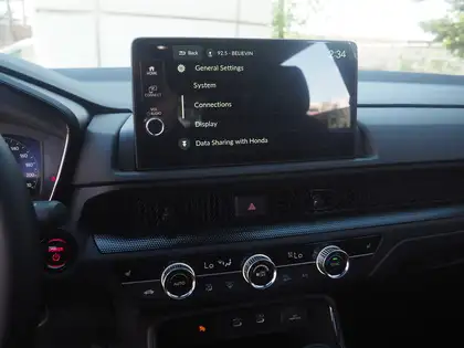 2026 Honda CR-V Hybrid EX-L AWD - Photo 13