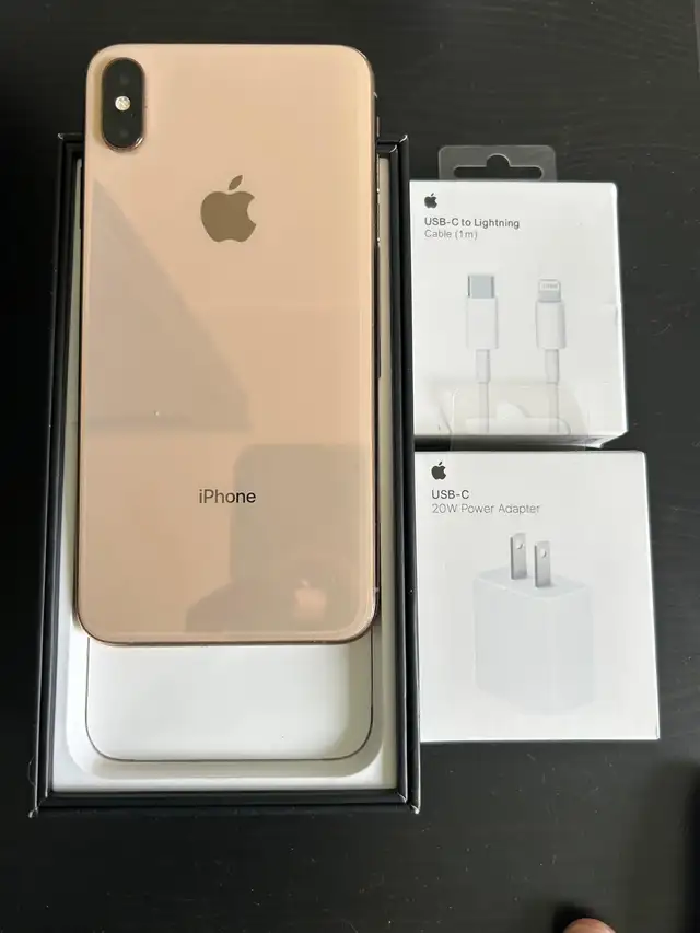 iPhone XS MAX 256GB Unlocked - Mint Condition!