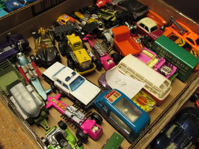 Miniature toy cars, trucks and tractor collection, 432 in total - Photo 10