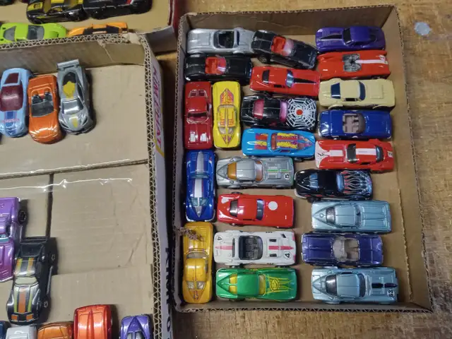 Hot Wheels  Chevrolet Corvette collection, 165 cars total - Photo 6