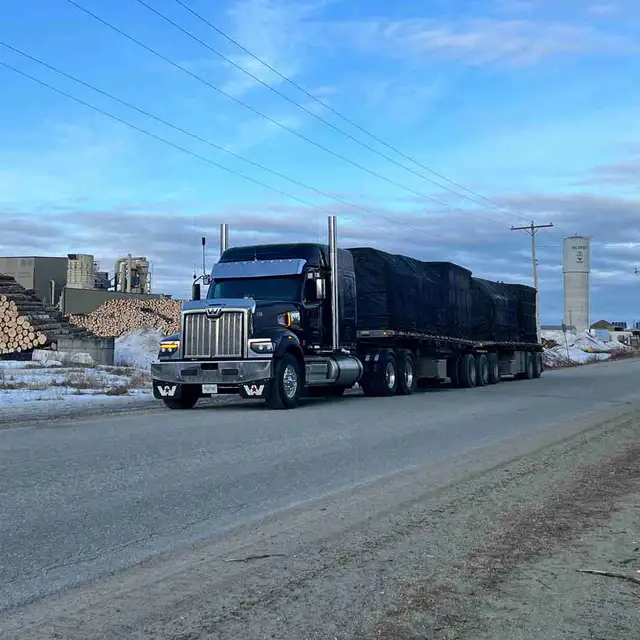 We’re Hiring: Flatbed B-Train Driver!