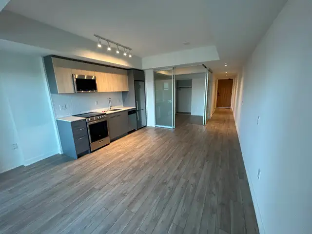 1 Bedroom Apartment - $2165   2 Months Free - Toronto - Photo 3