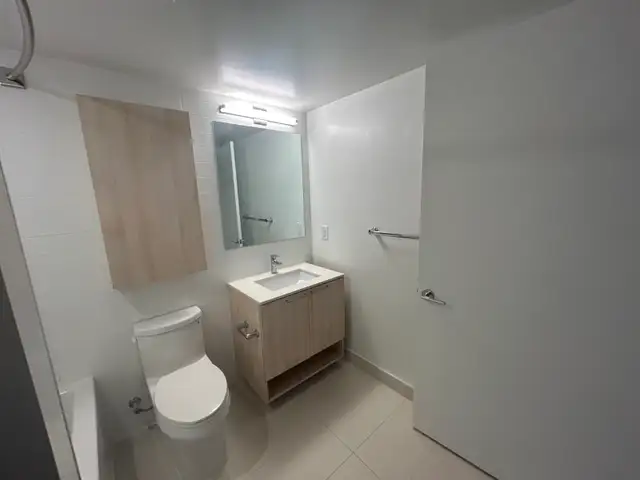 1 Bedroom Apartment - $2165   2 Months Free - Toronto - Photo 4