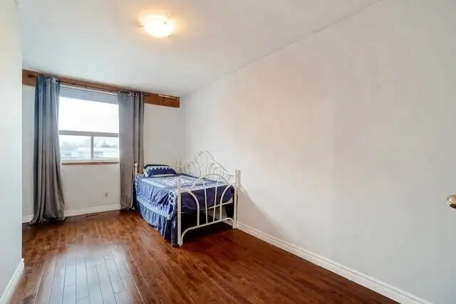 Huge Petfriendly 2 bdrm 2nd Floor w Shared Yard/LDY/PRKG/Beach - Photo 3