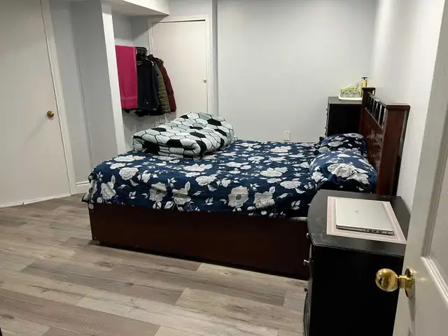 Shared room for rent for girl