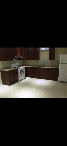 All inclusive Luxury New Large basement available 4 rent in Bra