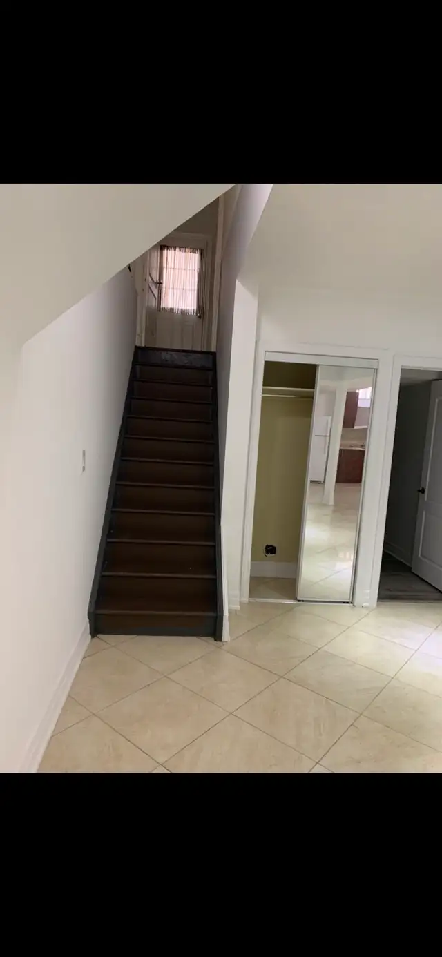 All inclusive Luxury New Large basement available 4 rent in Bra - Photo 8