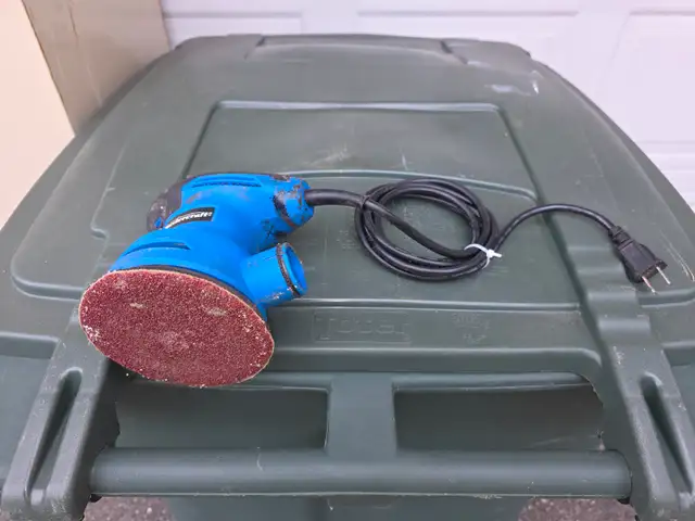 Mastercraft 5' Random Orbital Sander Corded Hand Held