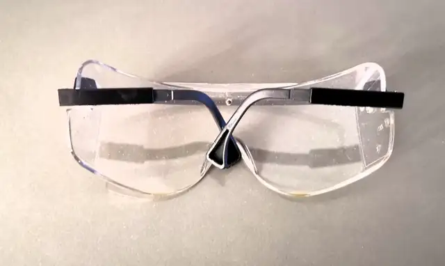 Safety Goggle (A) - Photo 3