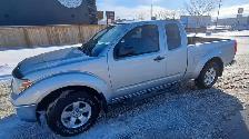 2010 Nissan Frontier (176,000kms, Safetied, Clean Title)