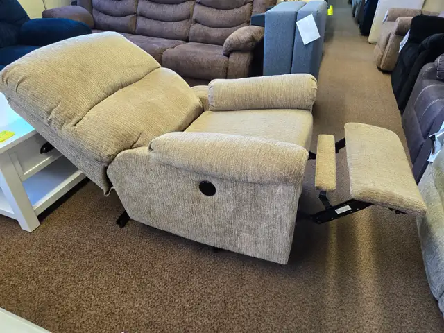 McTeer Mocha Power Recliner - Photo 3