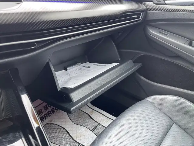 2024 Volkswagen Golf R - Photo 31