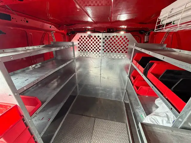 2018 Ford TRANSIT CARGO VAN - Photo 13