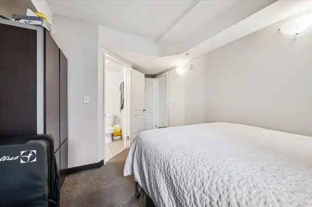 Spacious Student Accommodation (Furnished and En-suite Bathroom) - Photo 7