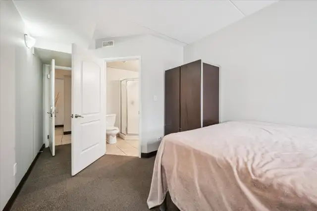 Spacious Student Accommodation (Furnished and En-suite Bathroom) - Photo 16