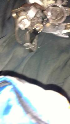 Montre pour les hommes et pour les femmes à vendre