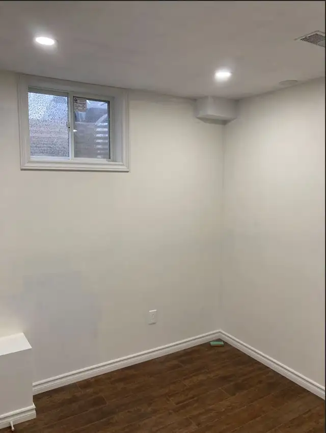 2-bedroom basement apartment for rent - Photo 5