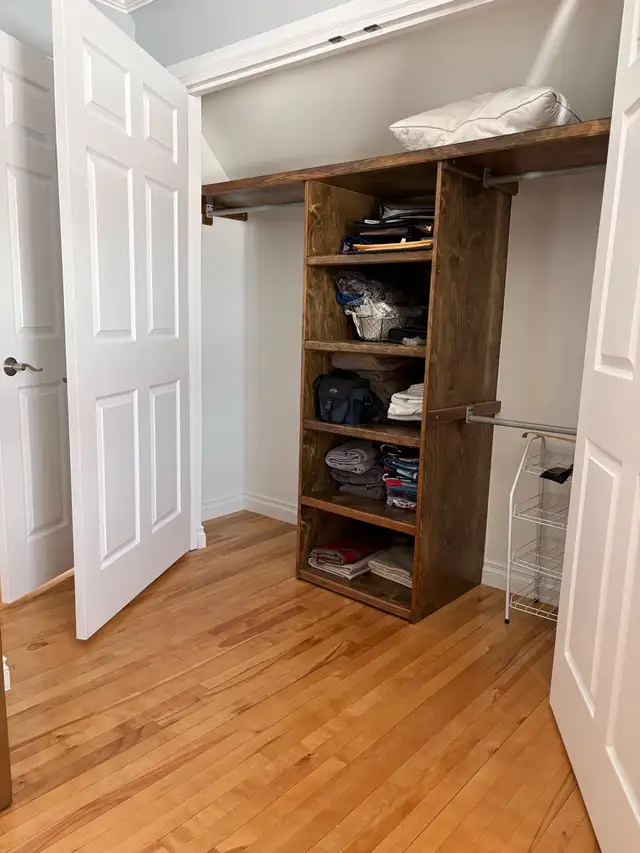 Turnkey 2 Bedroom Home with Dream Garage - Photo 9