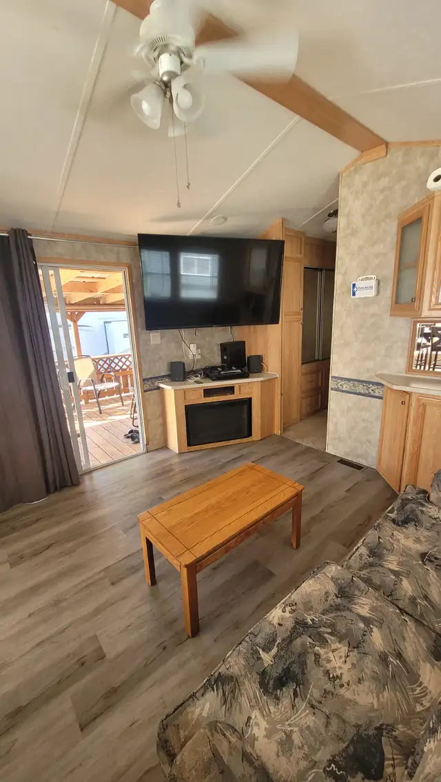 Trailer for Sale-Lake Consecon Resort, Fees Paid 2026, Dock Slip - Photo 3