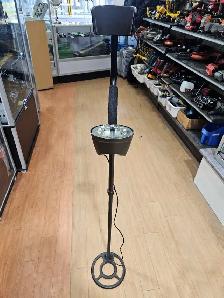 Bounty Hunter Discovery 2200 Metal Detector