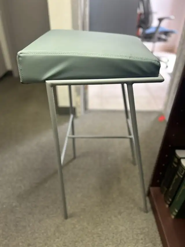 Global 33' High Bar Stool-Excellent Condition-Call us now! - Photo 2