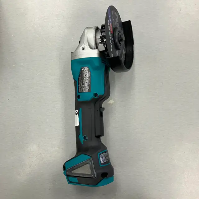 Makita DGA508 Brushless 5' Angle Grinder Bundle - Photo 2
