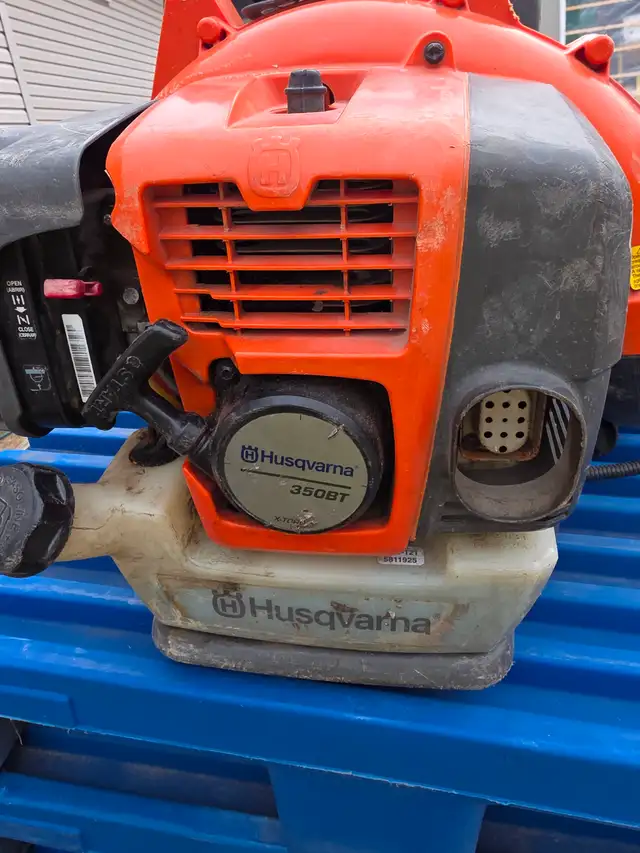 Husqvarna 350BT Backpack Blower 2 Stroke - Photo 6