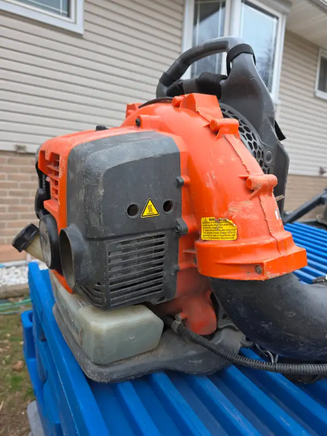Husqvarna 350BT Backpack Blower 2 Stroke - Photo 10