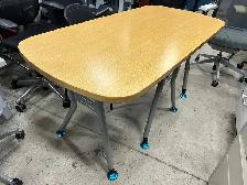 Knoll Straight Desk-Ufficio Furniture-Call Us Now!