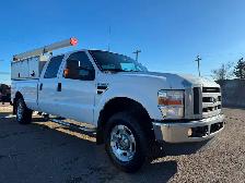 2010 Ford Super Duty F-350 SRW XLT Crew Cab - 8 FT BOX - TOMMY G - Photo 4