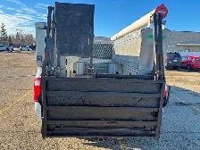 2010 Ford Super Duty F-350 SRW XLT Crew Cab - 8 FT BOX - TOMMY G - Photo 9