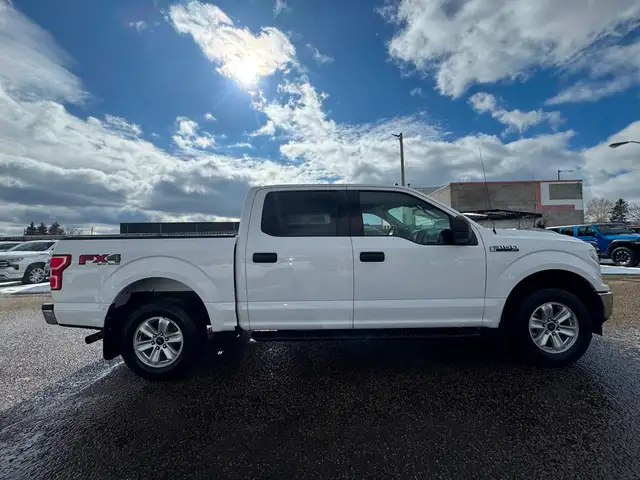 2019 Ford F-150 XLT 181K - 4WD SuperCrew - CLEAN CAR FAX - Photo 6