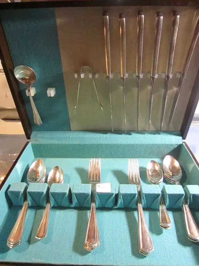 #85-111 RANDOLPH silverware set for 6 - Photo 2