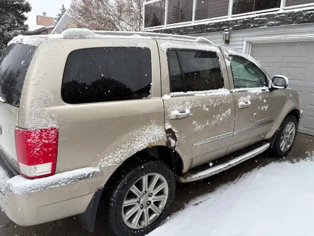 2008 Chrysler Aspen 5.7 hemi