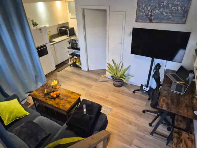 bright renovated 3 1/2 apartment (cote-des-neiges - Hampstead) - Photo 2